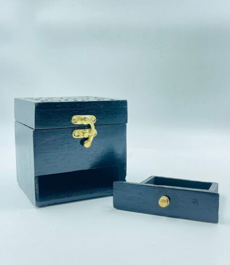 Durable bakhoor burner wooden (black square shape)